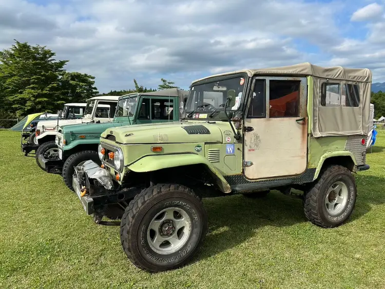 LAND CRUISER 40 MEETING EAST 24th Report